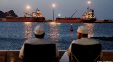 أنابيب نفط خليجية بديلاً رئيسياً في حال إغلاق مضيق هرمز